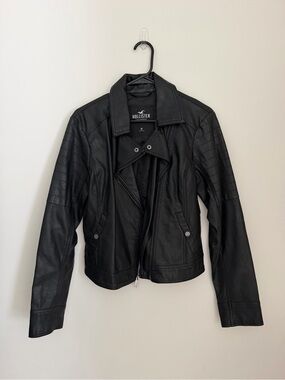 Hollister Black Faux Leather Jacket Women’s Size Medium